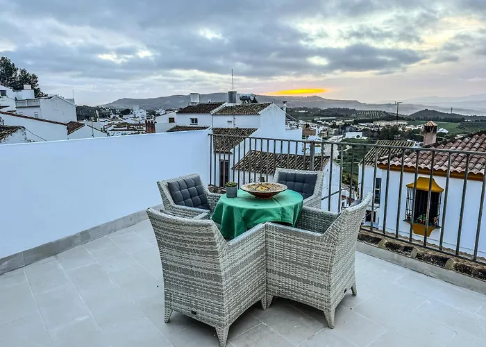 Lemon Tree Patio *
